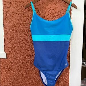 Women’s Speedo One Piece Swimsuit Blue Color Block Size 10 Swimming